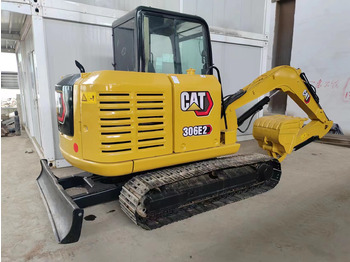 Mini excavator CATERPILLAR 306E2