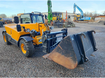 Wheel loader Jcb 525-60: picture 3