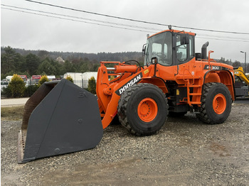 Wheel loader DOOSAN DL300