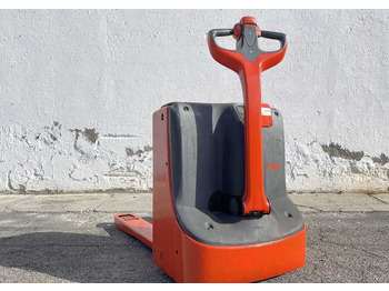 Pallet truck LINDE T16