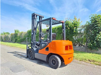 Diesel forklift Doosan D30S 5: picture 4