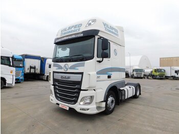 Tractor unit DAF XF 460