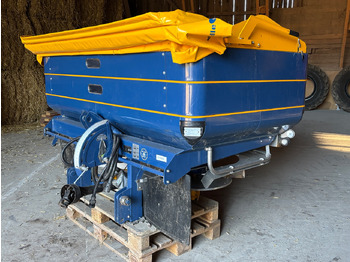 Fertilizer spreader BOGBALLE