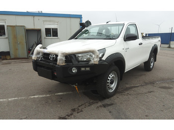 Car TOYOTA Hilux