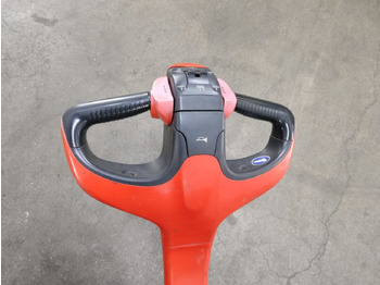 Pallet truck Linde T16L: picture 3