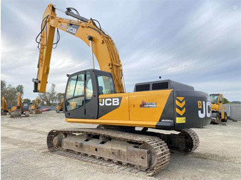 Crawler excavator ISUZU