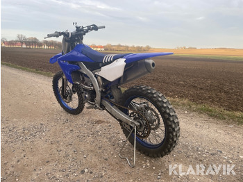 Motorcycle Crosser Yamaha YZ450F: picture 3