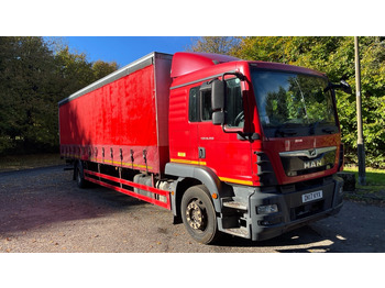 Curtainsider truck MAN TGM 18.250