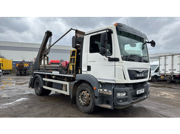 Skip loader truck MAN TGM 18.250