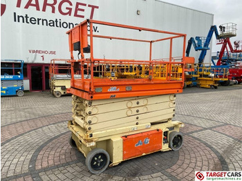 Scissor lift JLG