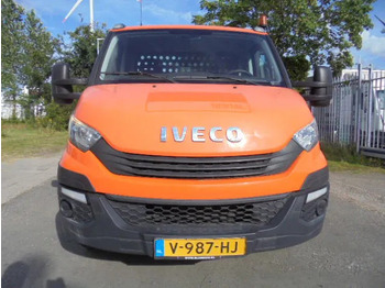 Box van Iveco Daily 35S14 3500KG: picture 4