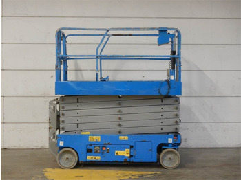 Scissor lift GENIE