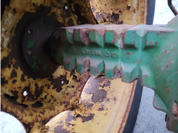 Rear axle JOHN DEERE