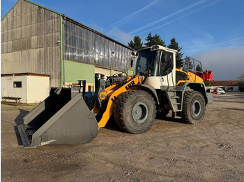 Wheel loader Liebherr L 550: picture 2