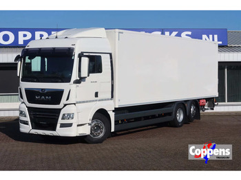 Box truck MAN TGX 26.360