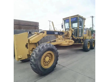 Grader CATERPILLAR 140K