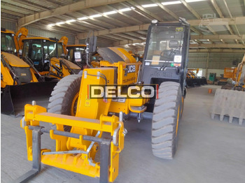 Telescopic handler JCB