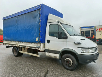 Curtainsider truck IVECO Daily