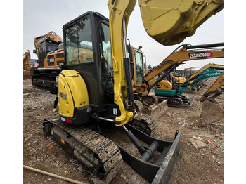 Mini excavator Yanmar VIO35: picture 2