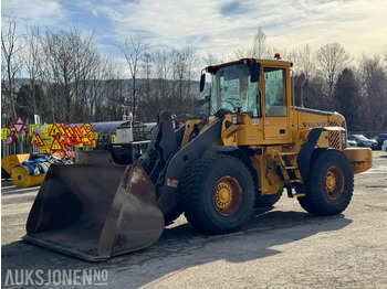 Wheel loader VOLVO L90