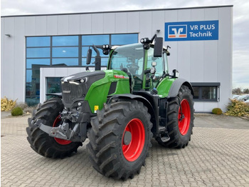 Farm tractor FENDT 724 Vario