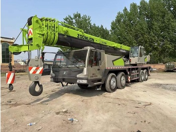 Mobile crane ZOOMLION