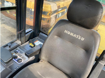 Wheel loader Komatsu WA320-5H: picture 5