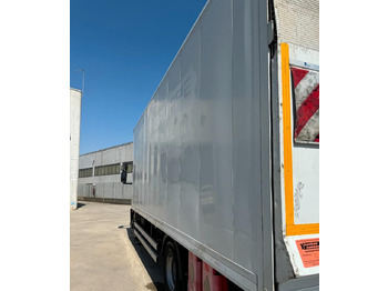 Box truck Iveco: picture 5