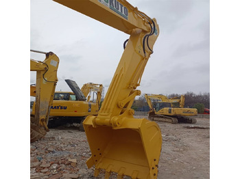 Crawler excavator KOMATSU PC200