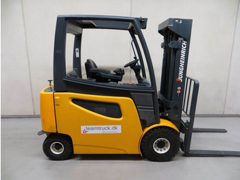 Electric forklift JUNGHEINRICH EFG 425