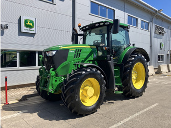 Farm tractor JOHN DEERE 6215R