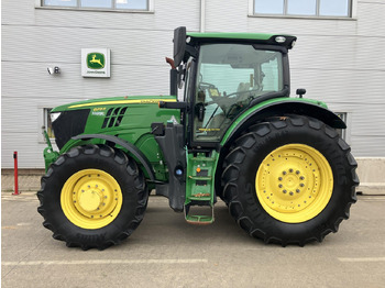 New Farm tractor John Deere 6215R: picture 2