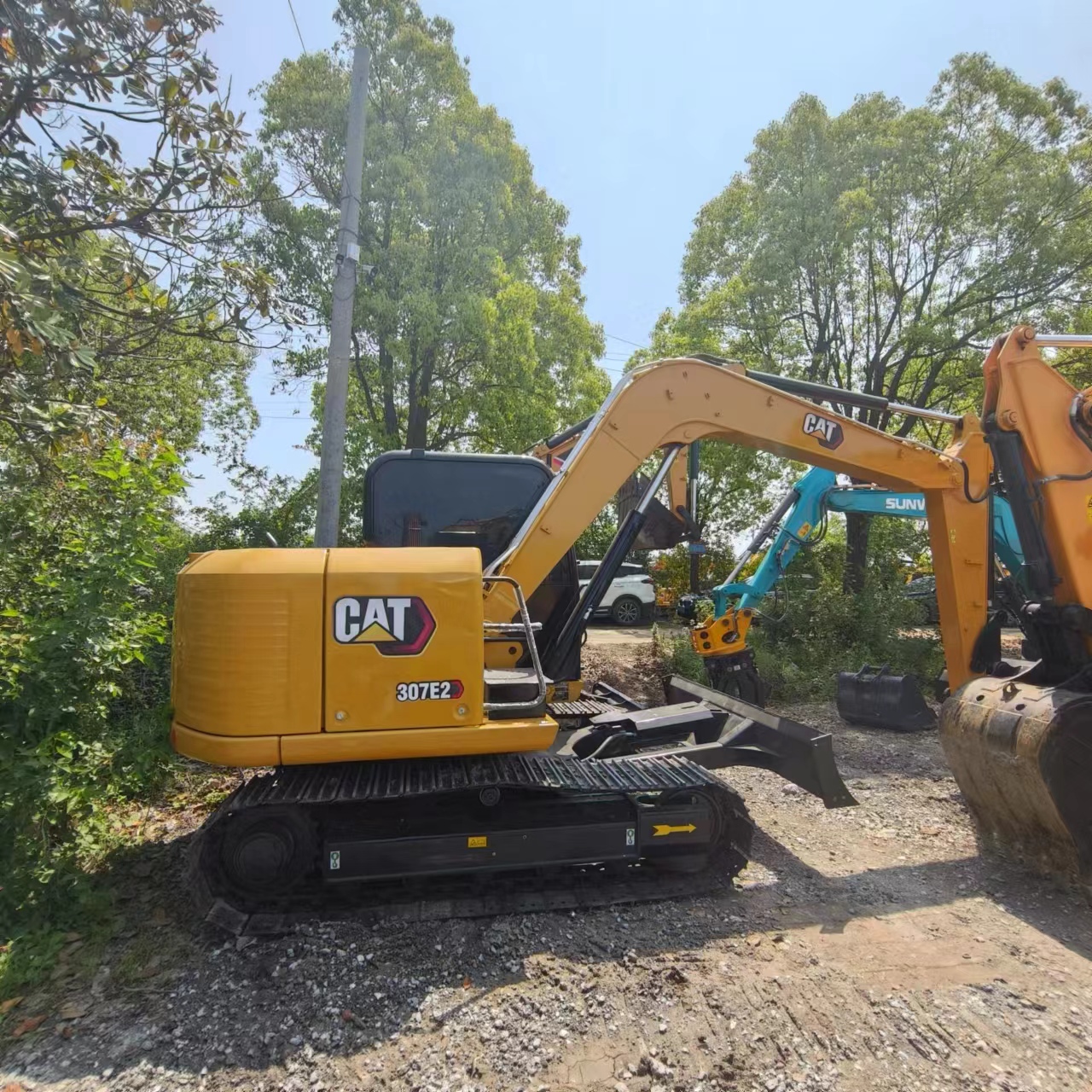 Mini excavator CATERPILLAR 307