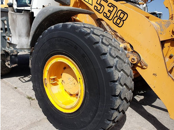 Wheel loader Liebherr L 538: picture 4