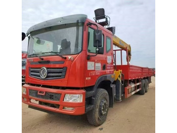 Crane truck DONGFENG