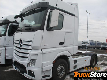 Tractor unit MERCEDES-BENZ Actros 1851