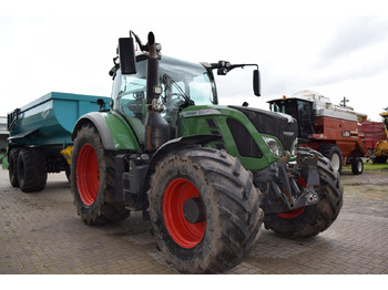 Farm tractor FENDT 724 Vario