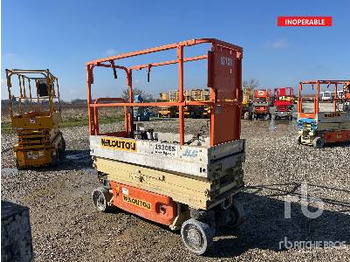 Scissor lift JLG