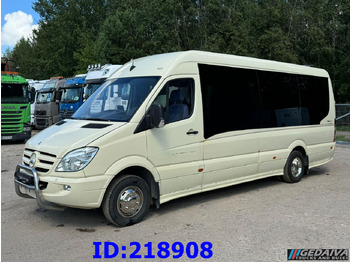 Coach MERCEDES-BENZ Sprinter 519