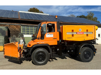 Tipper UNIMOG U500