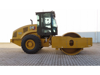 Compactor CATERPILLAR CS74B