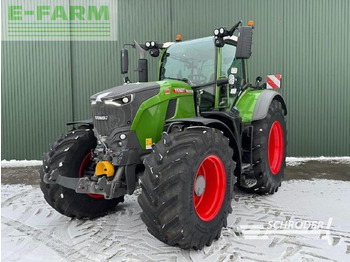 Farm tractor FENDT 724 Vario