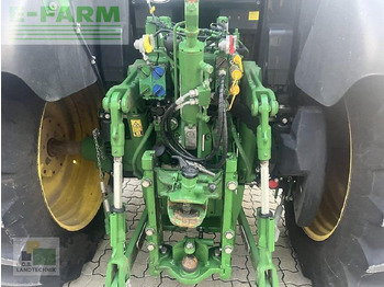 Farm tractor John Deere 6110m: picture 5