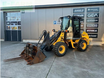 Mini excavator NEW HOLLAND