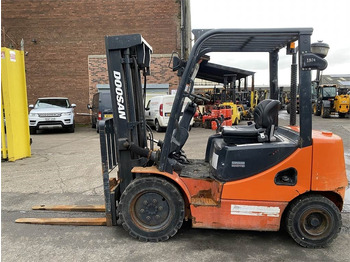 Diesel forklift DOOSAN