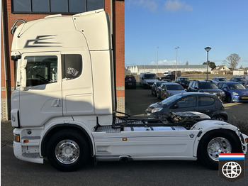 Tractor unit Scania R 560: picture 4