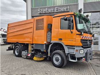 New Road sweeper Mercedes-Benz Actros 2032 A 4x4 Bucher STKF 9500 Airport 30x: picture 4