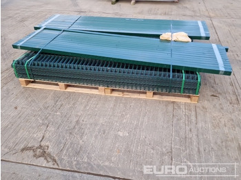 Construction equipment Unused Security Fencing, Panels (25 of), Posts Galvanised (26 of), Powder Coated: picture 4