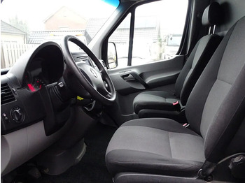 Small van Volkswagen Crafter 2.0TDI 80KW L2H2 AIRCO Navigatie mooie bus: picture 4