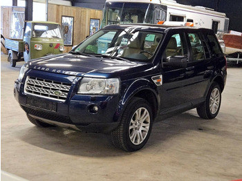 Car LAND ROVER